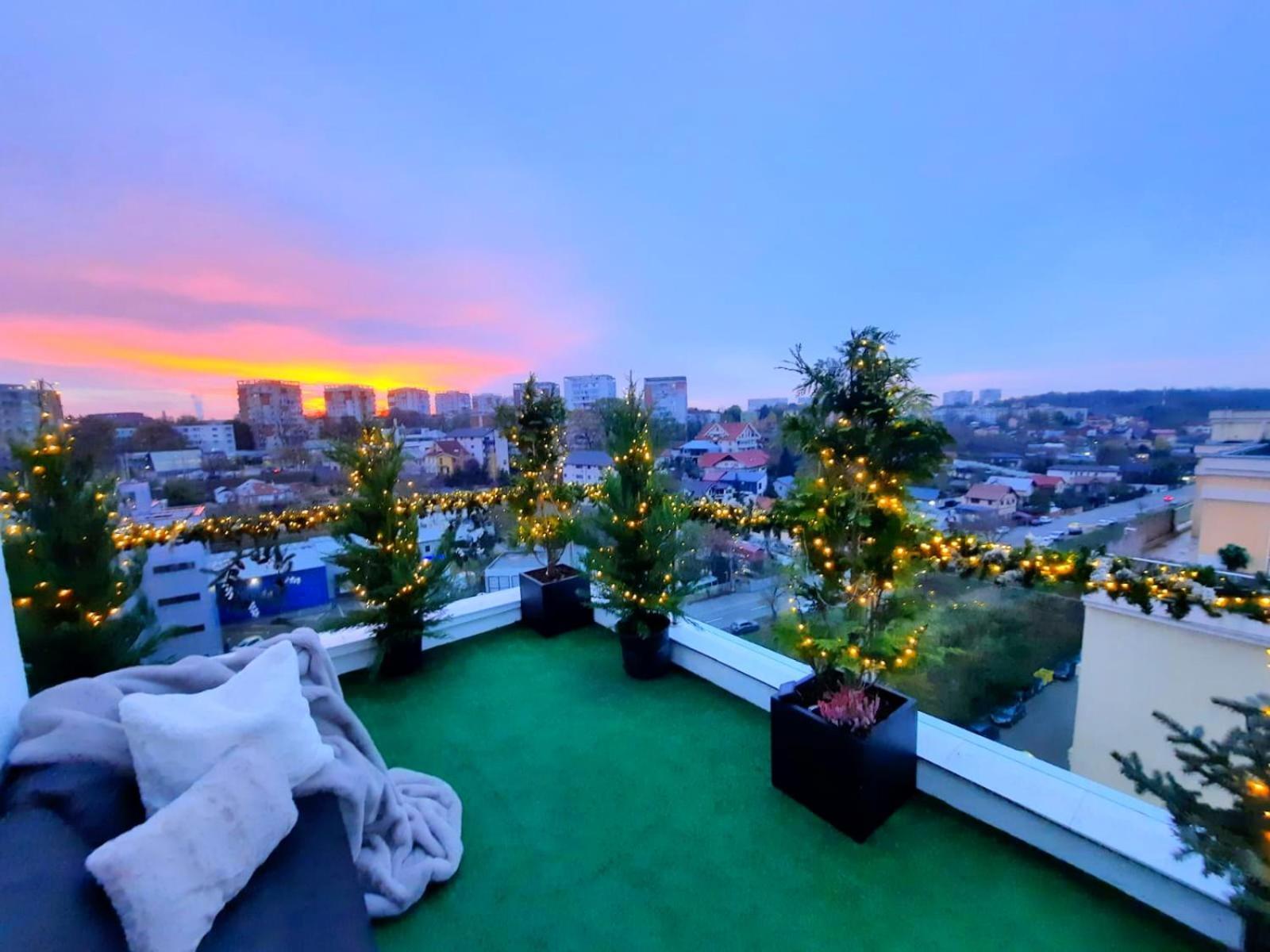 Penthouse Aeroport Iasi Apartment Exterior foto