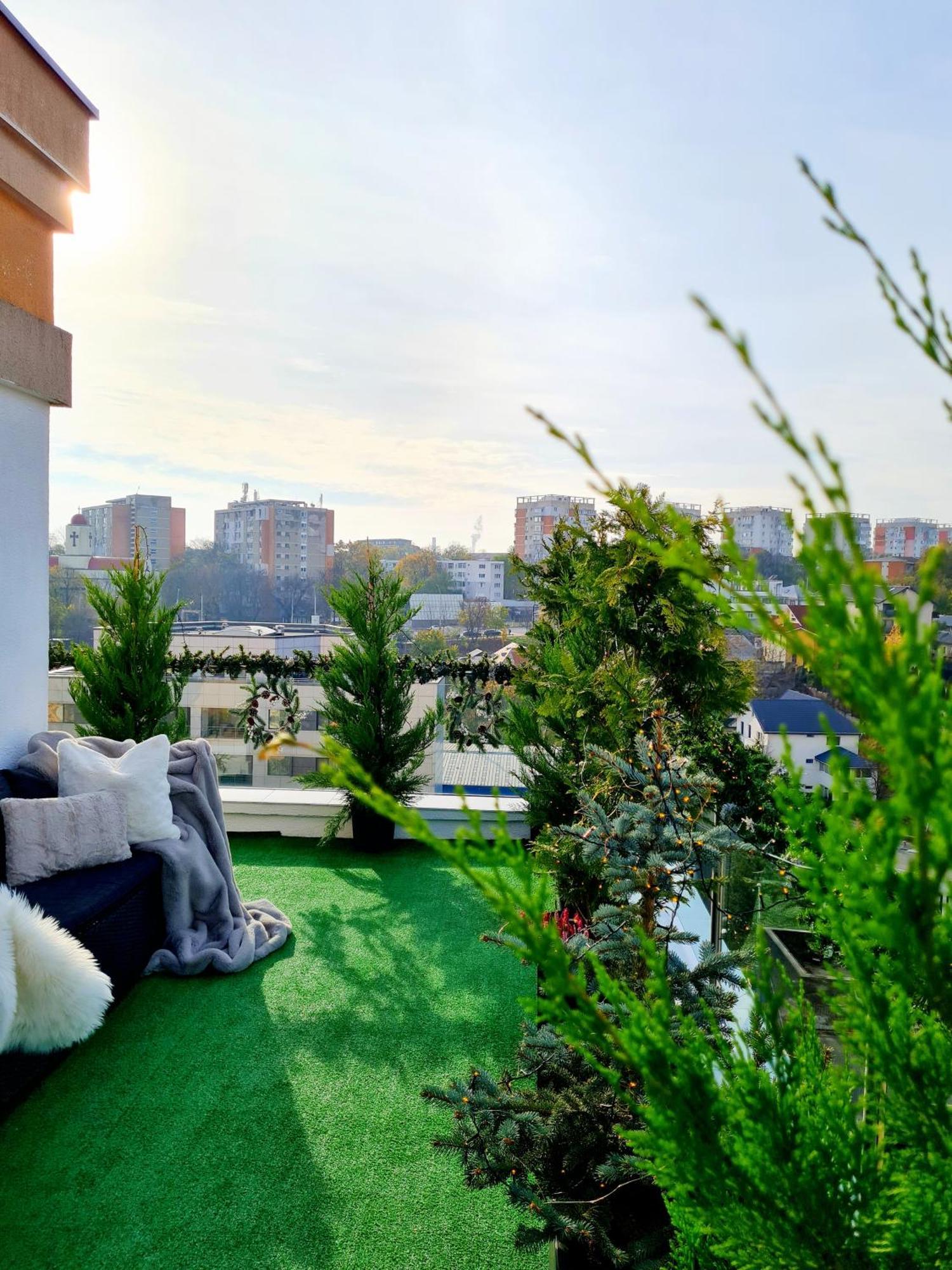 Penthouse Aeroport Iasi Apartment Exterior foto