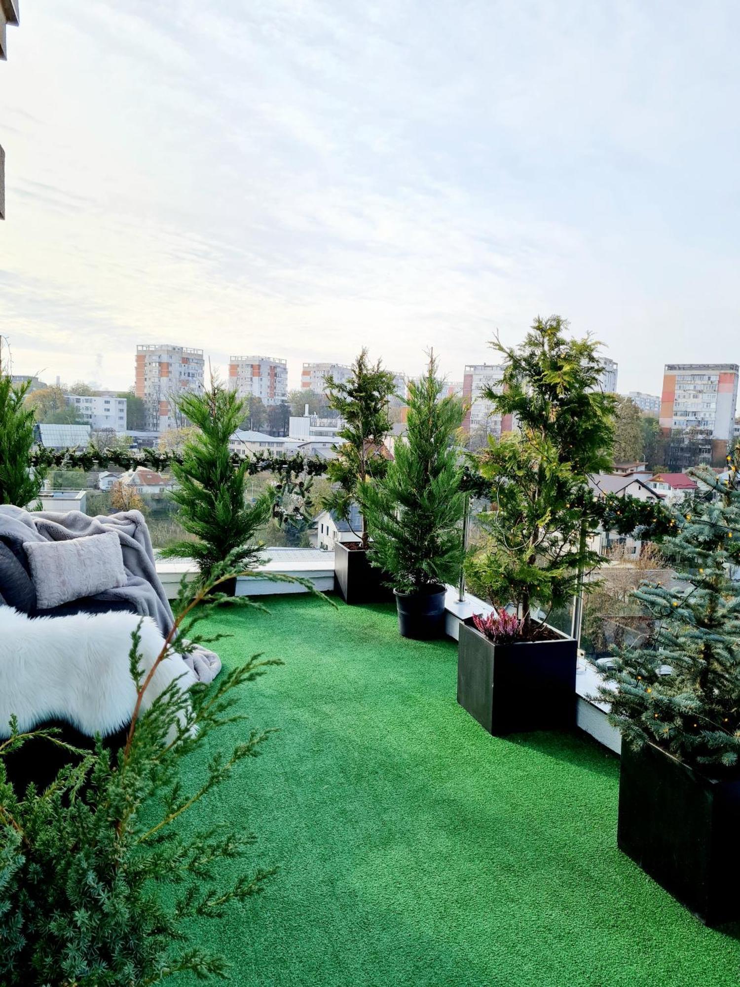 Penthouse Aeroport Iasi Apartment Exterior foto