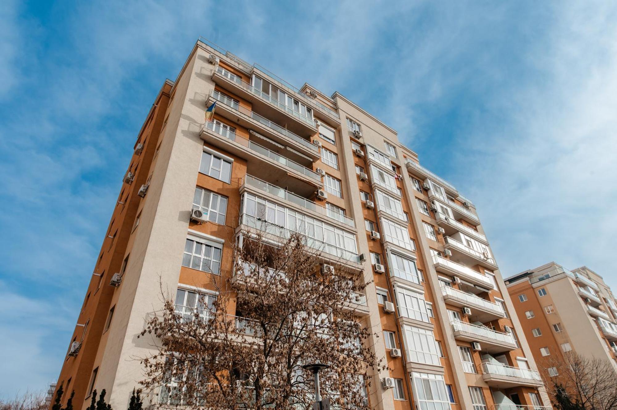 Penthouse Aeroport Iasi Apartment Exterior foto